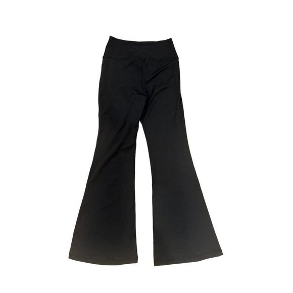 NWT Yogalicious Lux Cyprus Hi Rise Front Twist 7/8 Flare Sz Large - Picture 2 of 5